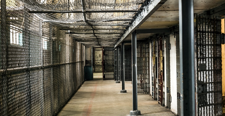 Anti-Drone Solutions for Prisons Using Jammer Modules